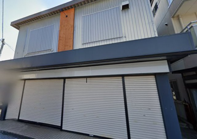 近江八幡市鷹飼町の店舗事務所