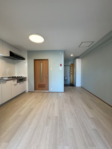 秀和湯島レジデンスの居間・リビング