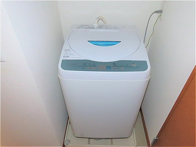 レオパレス満のその他|洗濯機も付いています