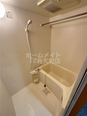 【浴室】 | アスティナ弁天町 | きれいなお風呂です