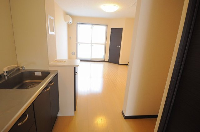 レオネクストマチムラⅡの居間・リビング