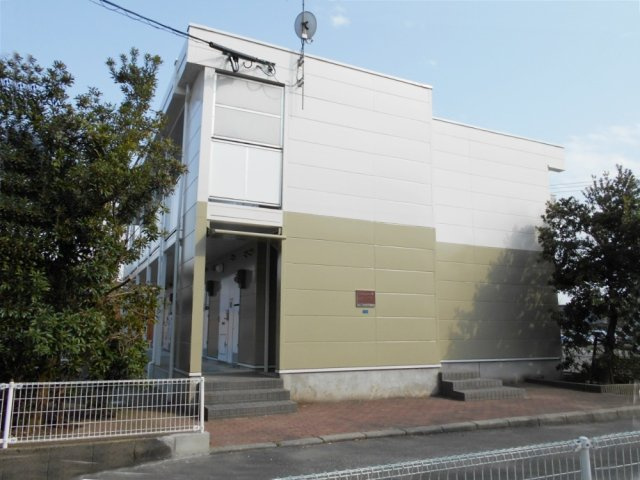 レオパレスカナルＡの外観