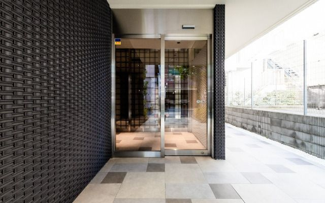 ハーモニーレジデンス菊川ステーションフロントのエントランス