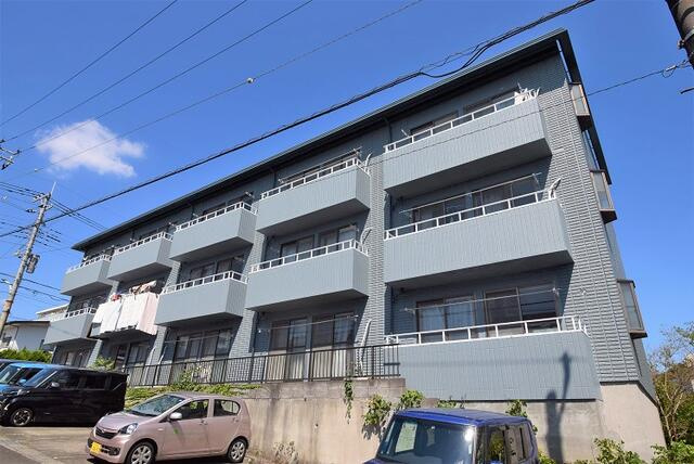 川崎市麻生区百合丘３丁目の賃貸マンション