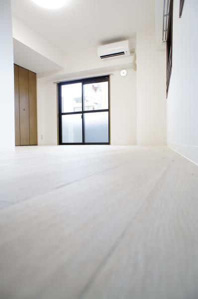 ＹＳビルの内装