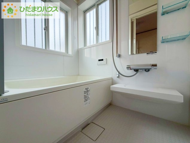 常陸太田市大森町　中古戸建の浴室|清潔感のある浴室は自分一人のリラックス空間を演出してくれます。もちろんお子様と一緒でも十分な広さがあり快適です(^^♪