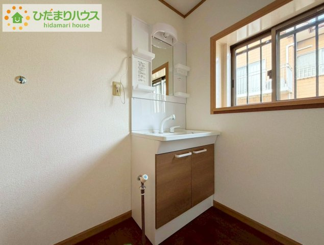 常陸太田市大森町　中古戸建の独立洗面台|シンプルで使い勝手の良い独立洗面台！
