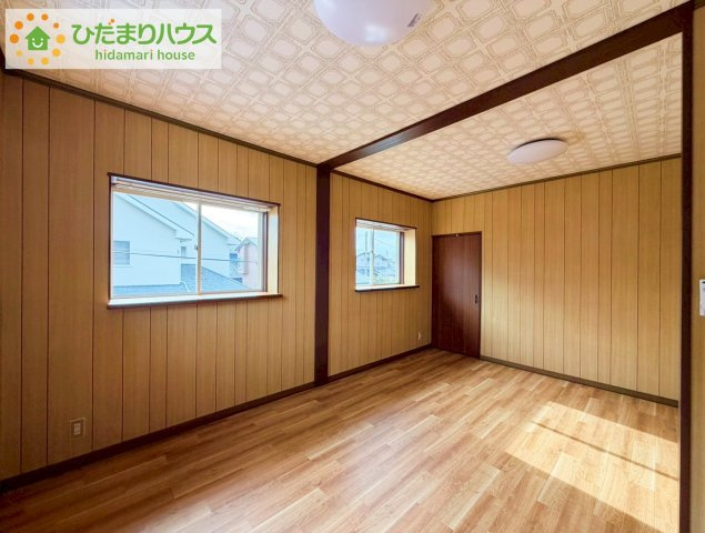 常陸太田市大森町　中古戸建の寝室|大きなベッドを置いても余裕の広さの主寝室♪♪