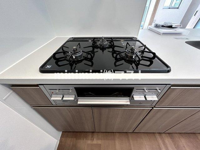 プレサンスNEO九条ディアシスのキッチン