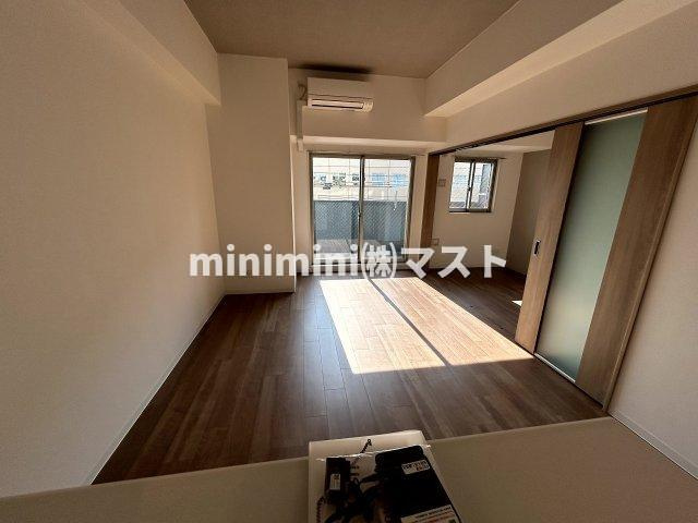 プレサンスNEO九条ディアシスの居間・リビング