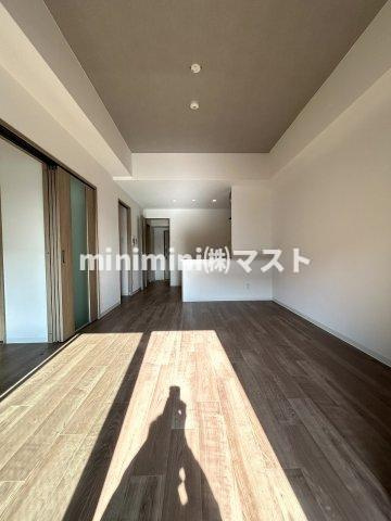 プレサンスNEO九条ディアシスの居間・リビング