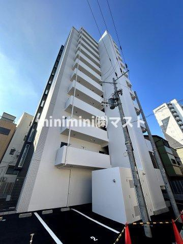 プレサンスNEO九条ディアシスの外観