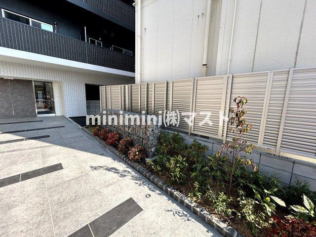 プレサンスNEO九条ディアシスの庭