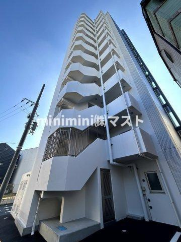 プレサンスNEO九条ディアシスの外観