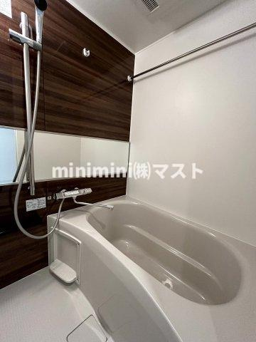 プレサンスNEO九条ディアシスの浴室