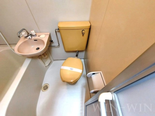 ユトリロ曙のトイレ