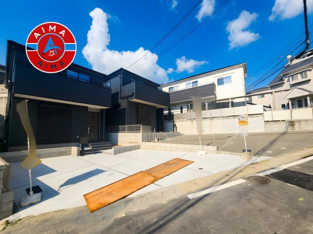 福岡市東区舞松原5丁目第1-2棟（2号棟）の前面道路含む現地写真|見学の時間などお気軽にお問い合わせ下さい。