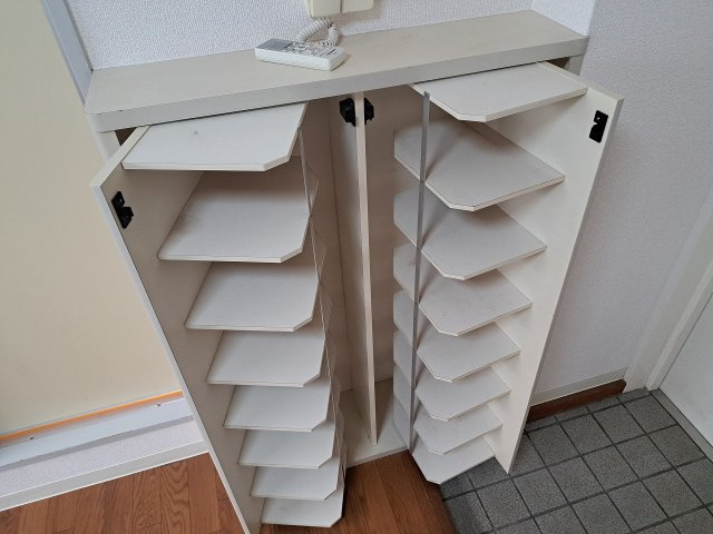 エレガントルーム鳴尾の収納