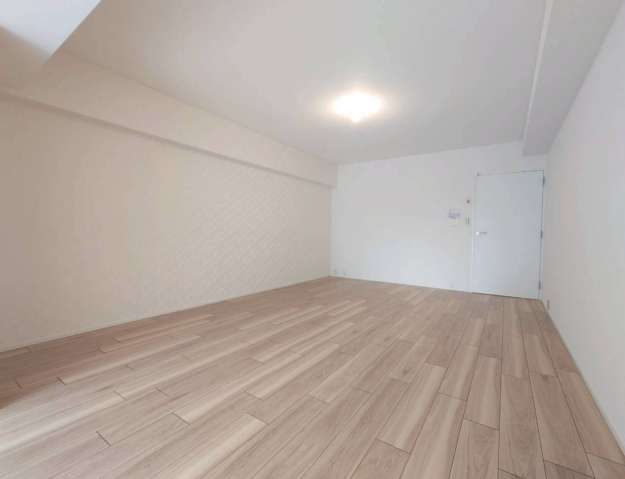 ◆２０２６年３月リフォーム完了◆駅徒歩６分◆南向き３ＬＤＫ◆藤和伏見コープの居間・リビング|リビング