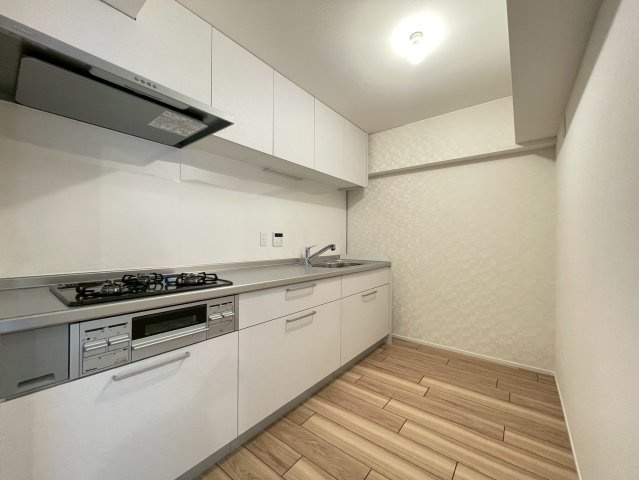 ◆２０２６年３月リフォーム完了◆駅徒歩６分◆南向き３ＬＤＫ◆藤和伏見コープのキッチン|コンロ