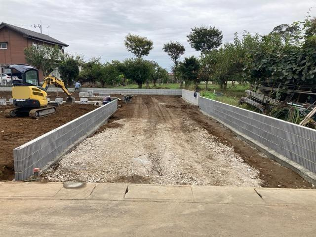 リーブルガーデン  第1笠間市南友部　4の前面道路含む現地写真|2026年7月完成予定です。