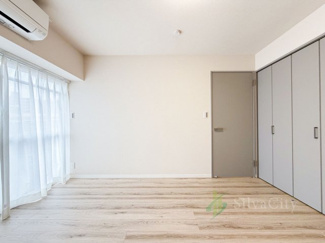 【洋室】 | マンション和泉苑 | 洋室　6.5帖