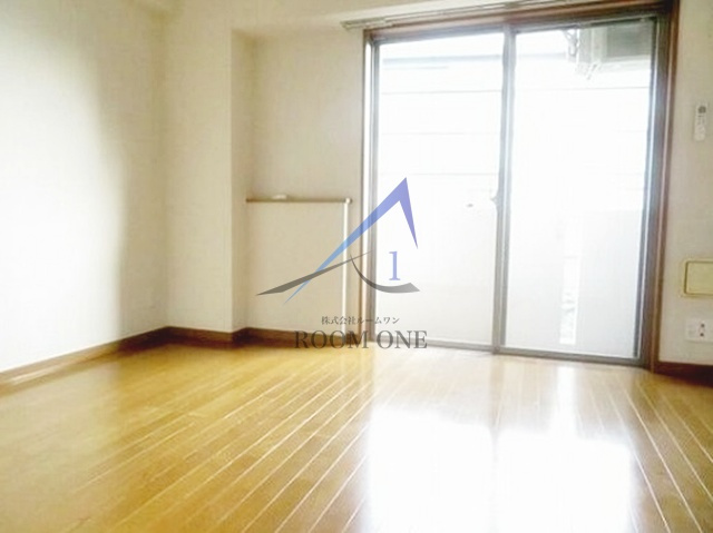 アムス門前仲町　富岡の居間・リビング|洋室のお部屋です。