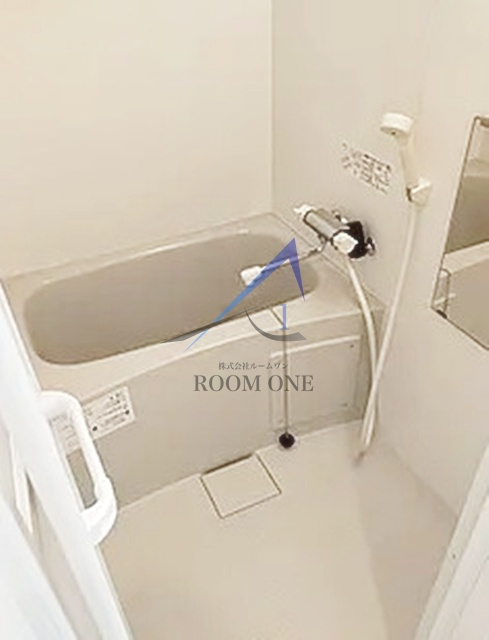 ライジングプレイス西浅草の浴室|お風呂です。