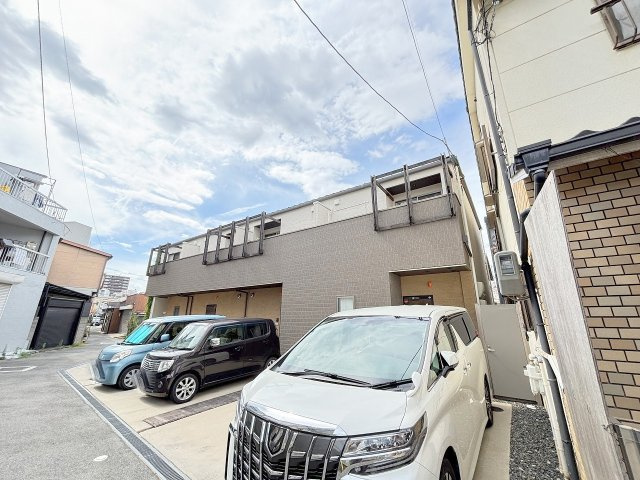 リバージュテラス木川の外観