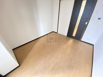 【洋室】 | アスヴェル東本町II | アスヴェル東本町II　洋室