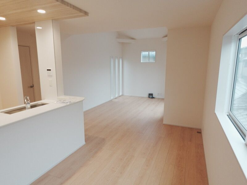 BLOOMING MAISON　新座市片山の居間・リビング