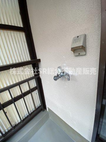 森河内西2丁目中古戸建の設備|バルコニーに洗濯機置場があります！