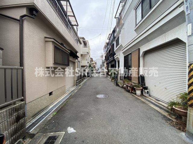 森河内西2丁目中古戸建の前面道路含む現地写真|前面道路含む現地写真です