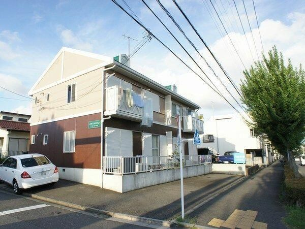 オ－クヴィレッジの外観