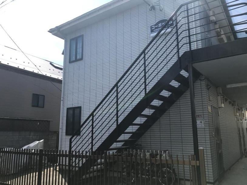 コーポベルムの外観