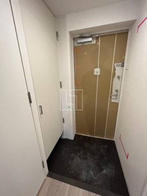 【玄関】 | セレニテ本町東リアン | セレニテ本町東リアン　玄関スペース