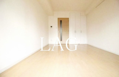 【居間・リビング】 | レックス海岸通りレジデンス | 洋室のお部屋です。