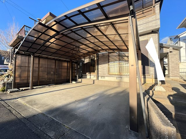 リフォーム　中古戸建　江南市力長町神明　平成11年築の駐車場