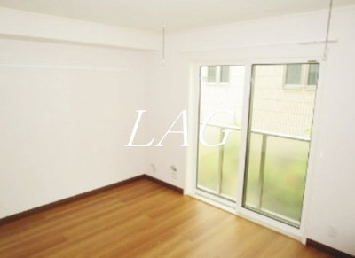 【居間・リビング】 | リベルテ池田山 | 洋室のお部屋です。