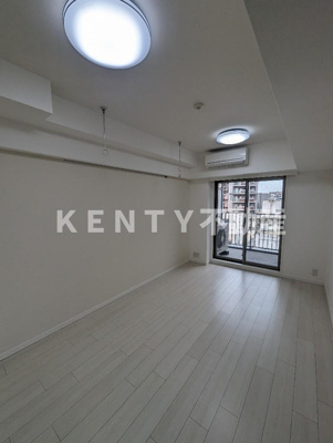 【居間・リビング】 | コンフォリア蒲田 | 使いやすい居間です