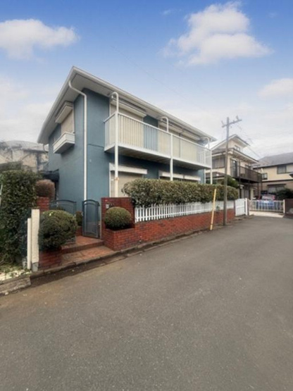 【外観】 | 間口が奥行きより長い、綺麗な地形　・　建築条件はございません | 更地渡し