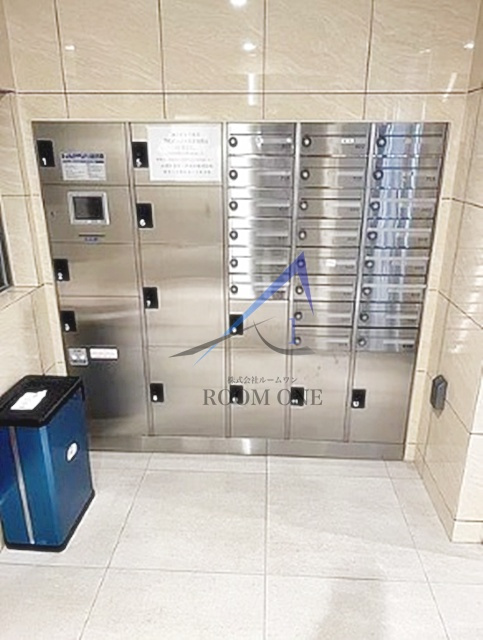 ＡＺＥＳＴ浅草のその他共用部分|宅配ボックスです。