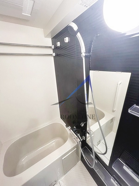 ＡＺＥＳＴ浅草の浴室|お風呂です。