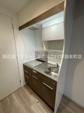 セレニテフラン谷町四丁目アリエのキッチン
