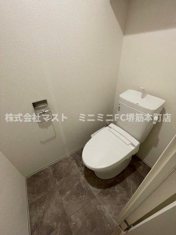 セレニテフラン谷町四丁目アリエのトイレ