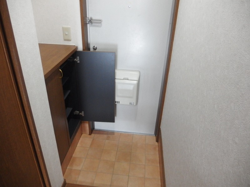 ネイ・クレストⅠの玄関