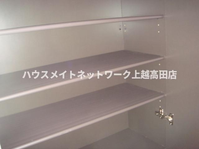 エストゥディオ栄の収納|収納棚（参考同型105号室室内写真）
