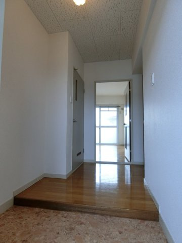 イースト並木の玄関