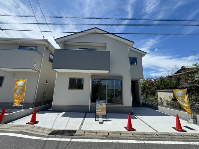 西京区上桂西居町　１号地の前面道路含む現地写真|おうちの広さ・車通り・周辺環境など…現地で実際に体感してみてください！送迎サービスも行っておりますのでお気軽にお申しつけください。