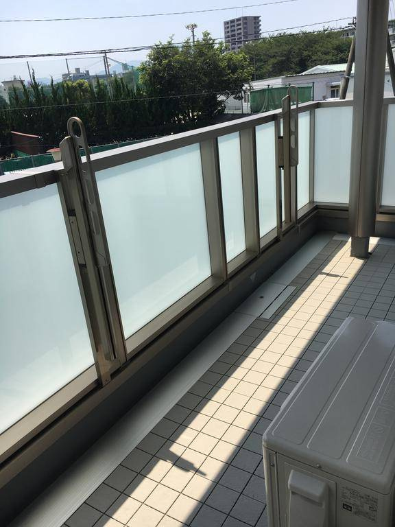 熊本市中央区新大江１丁目の賃貸マンションのバルコニー